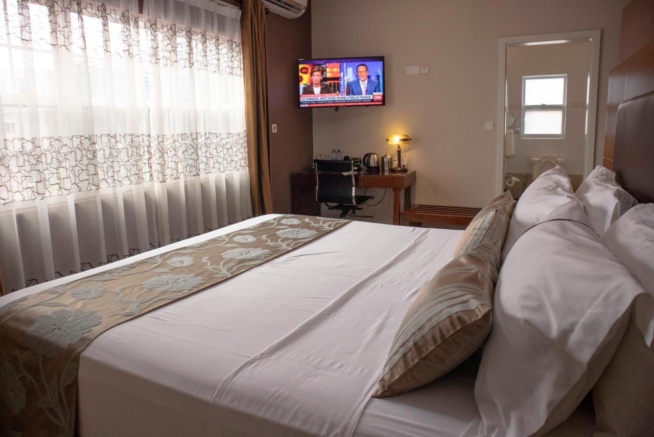 Frederick'S Lodge Kumasi Exterior photo