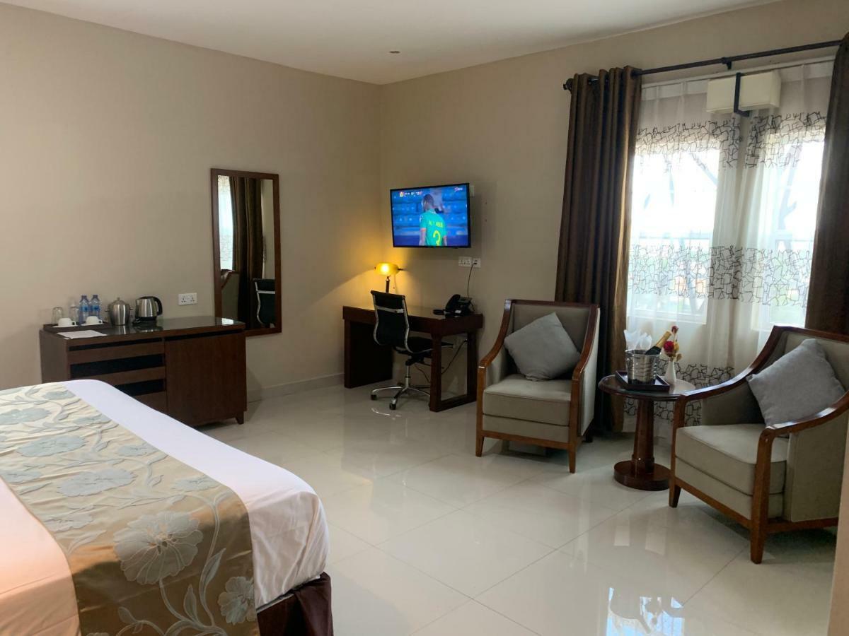 Frederick'S Lodge Kumasi Exterior photo